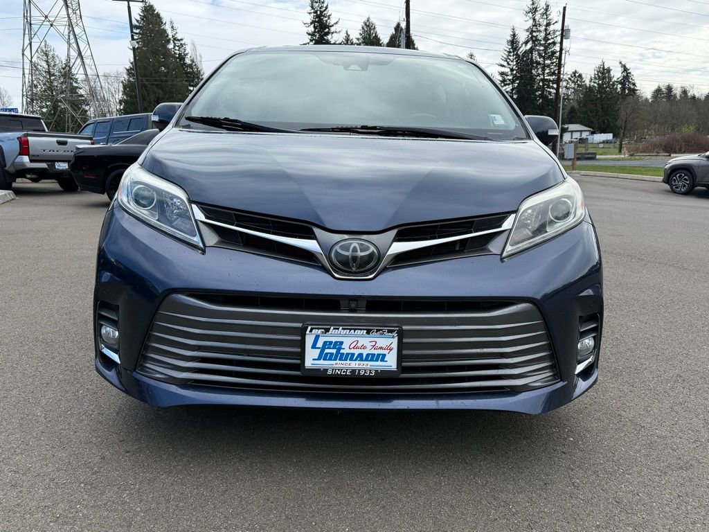 Used 2020 Toyota Sienna Limited Premium AWD/4WD image 8