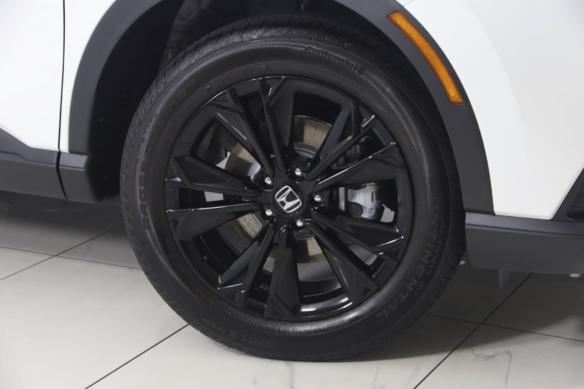 Used 2026 Honda CR-V Sport Touring image 17