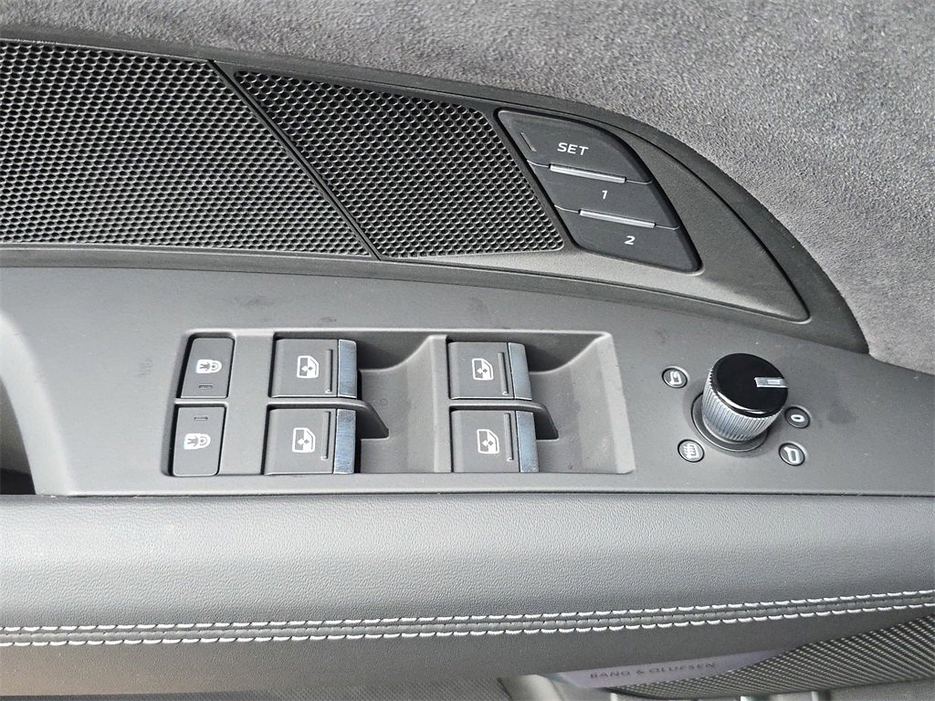 New 2026 Audi S e-tron GT Prestige image 18