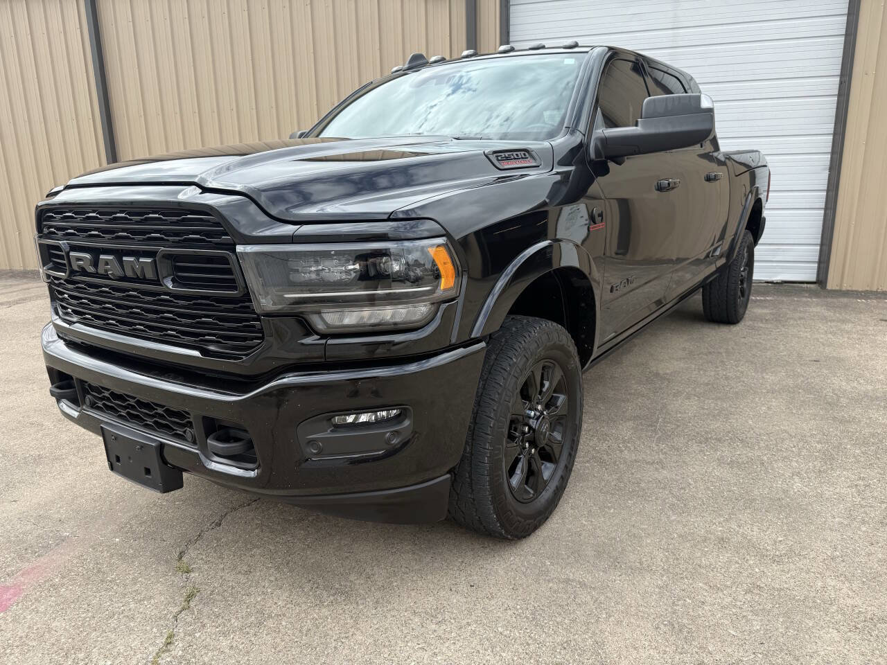 Used 2022 RAM 2500 Limited image 13