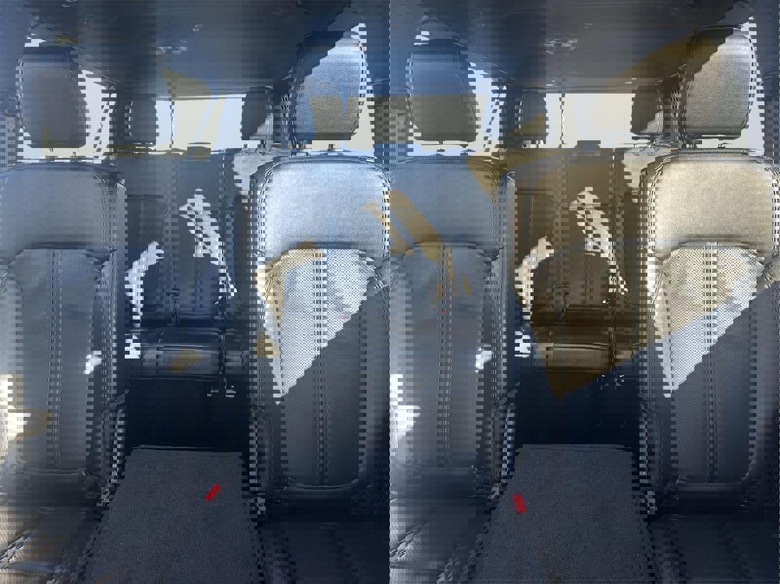 Used 2024 Jeep Wagoneer L Series II w/ Flexible Seating Group image 36