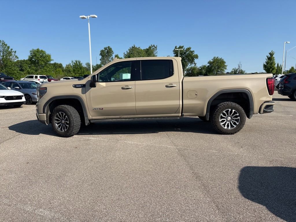 Used 2023 GMC Sierra 1500 AT4 w/ AT4 Premium Package AWD/4WD image 7