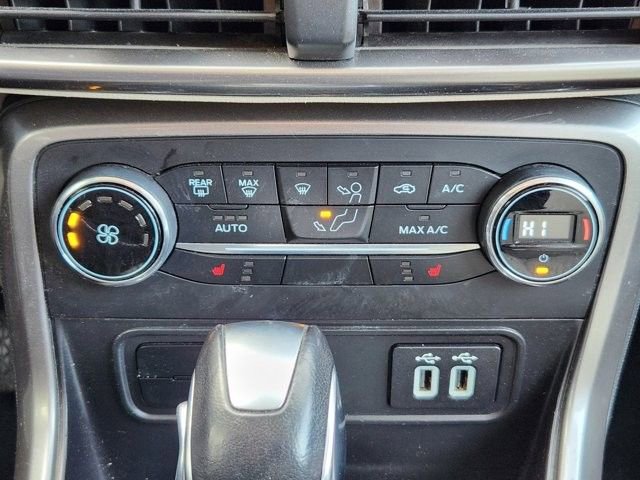 Used 2020 Ford EcoSport SE w/ SE Convenience Package image 17