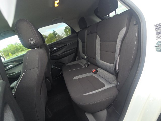 Used 2023 Chevrolet TrailBlazer LT AWD/4WD image 14