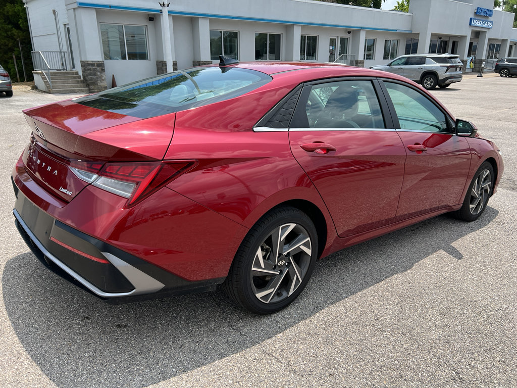 Used 2024 Hyundai Elantra Limited FWD image 3