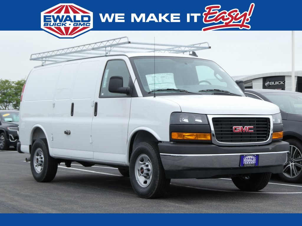 New 2025 GMC Savana 3500 w/ Driver Convenience Package