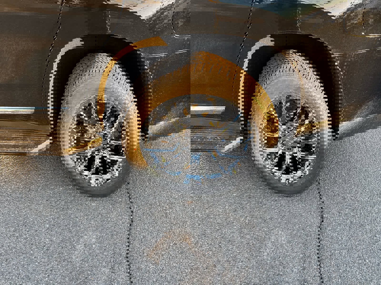 New 2026 GMC Yukon Elevation image 9