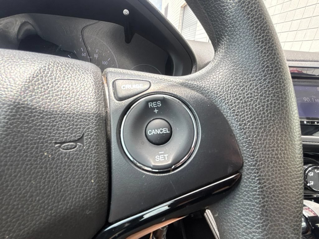 Used 2021 Honda HR-V LX image 20