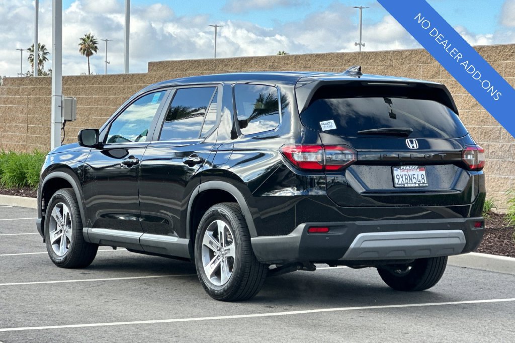 Certified 2025 Honda Pilot EX-L image 6