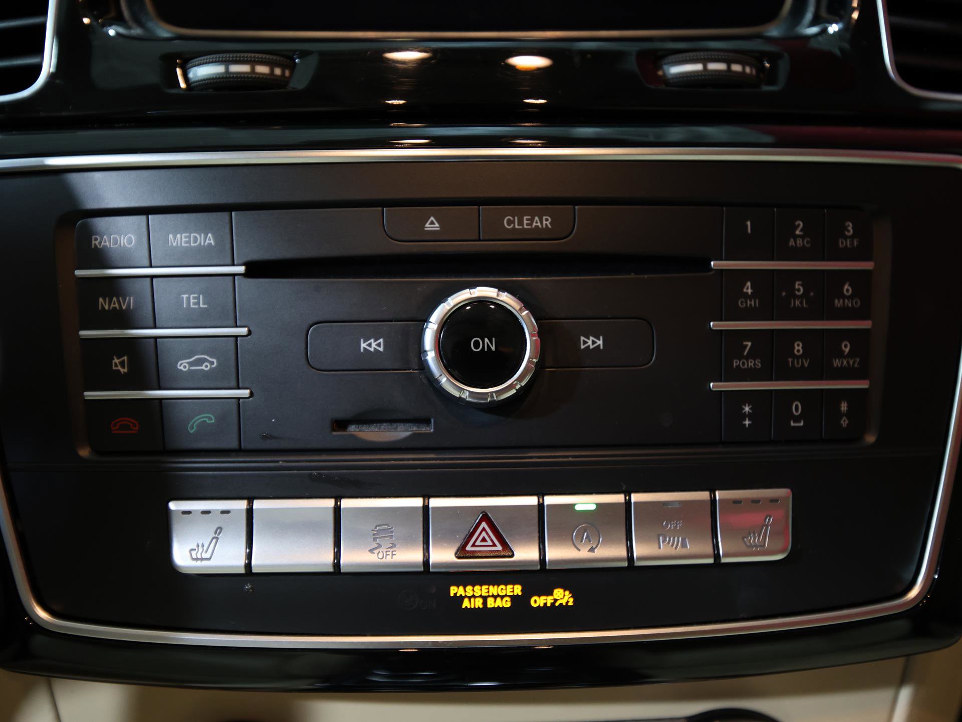 Used 2017 Mercedes-Benz GLS 450 4MATIC image 28