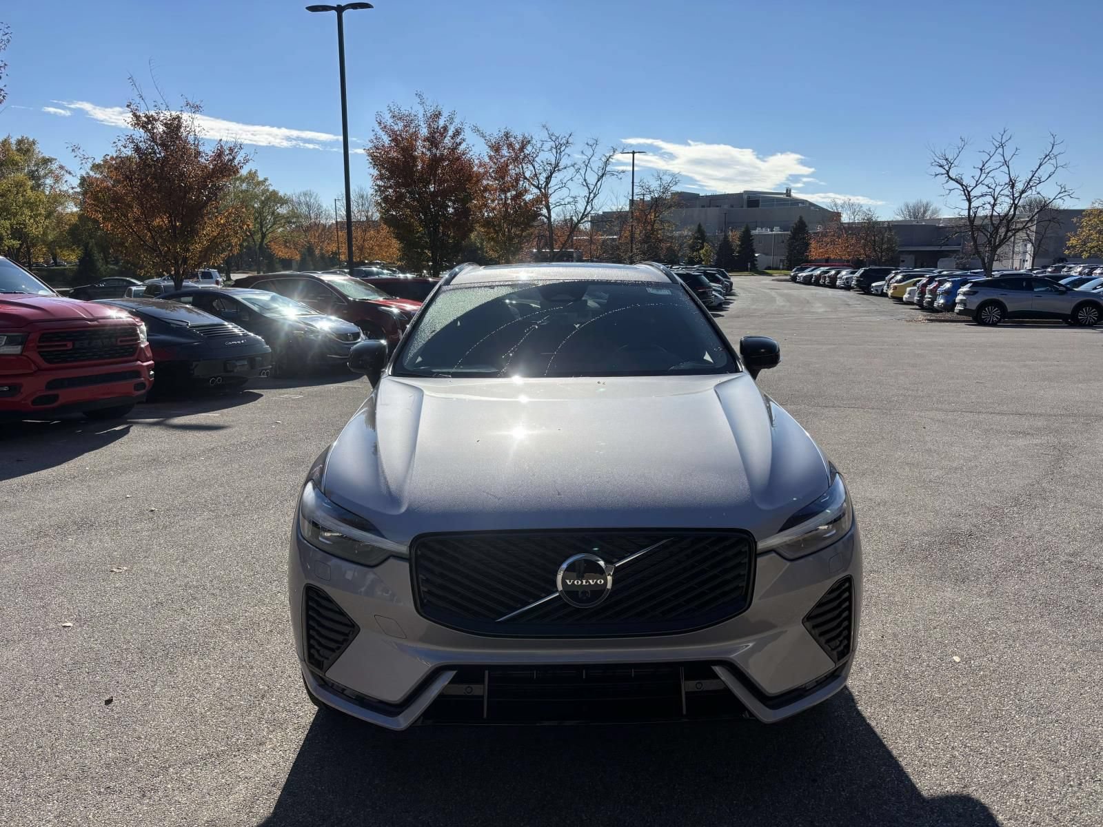 Used 2026 Volvo XC60 B5 Plus w/ Protection Package Premier AWD/4WD image 2