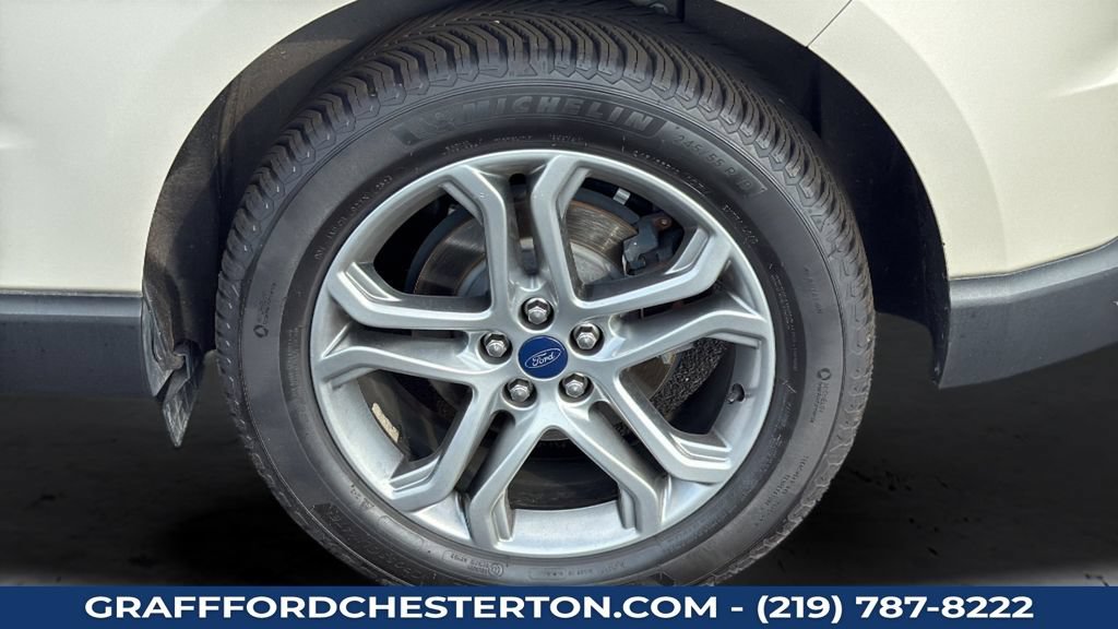 Used 2017 Ford Edge Titanium FWD image 48