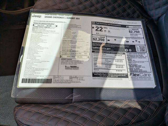 New 2026 Jeep Grand Cherokee L Summit w/ Obsidian Package AWD/4WD image 20