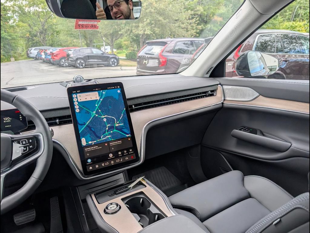 Certified 2025 Volvo EX90 Ultra AWD/4WD image 14