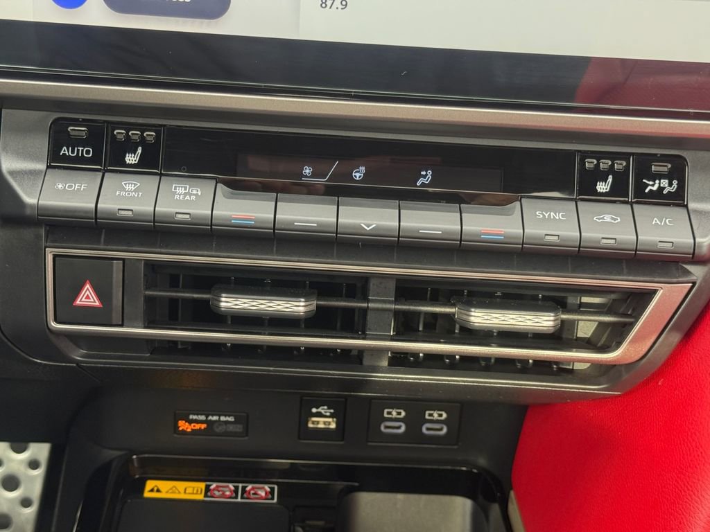 Used 2025 Toyota Camry XSE image 16