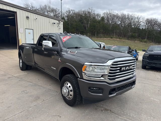 Used 2024 RAM 3500 Limited image 8