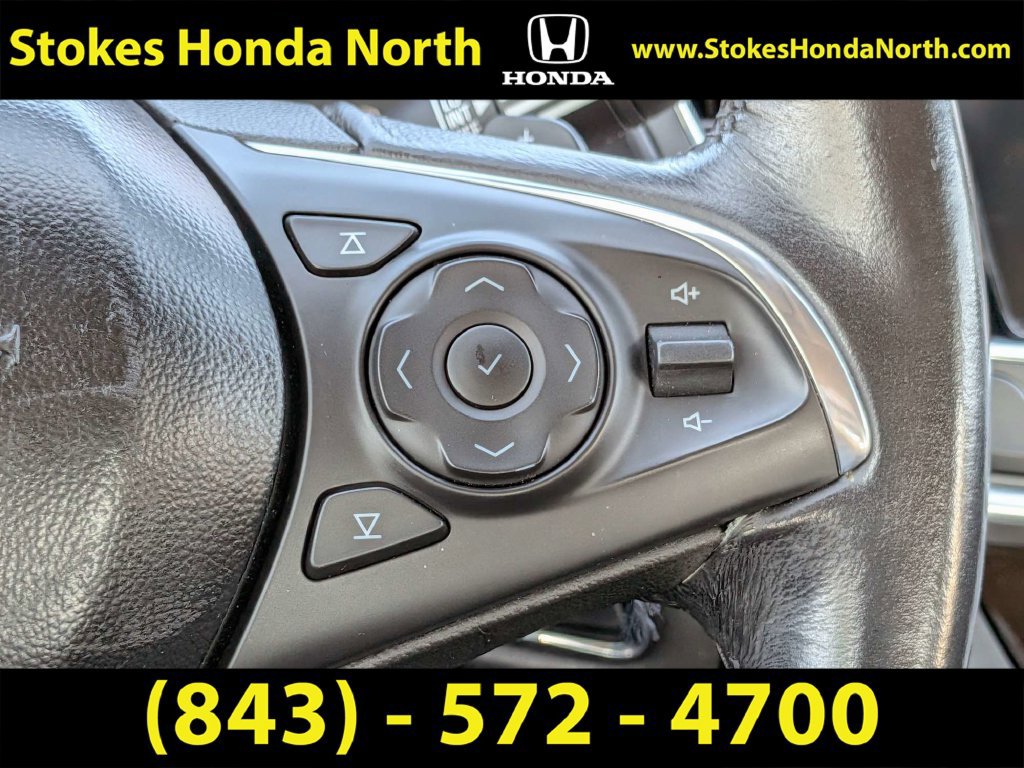 Used 2017 Buick LaCrosse Essence w/ Sun and Shade Package FWD image 27
