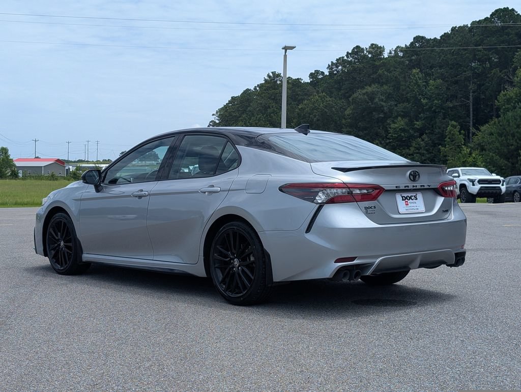 Used 2023 Toyota Camry XSE FWD image 3