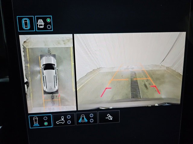 Certified 2025 GMC Acadia Elevation image 25