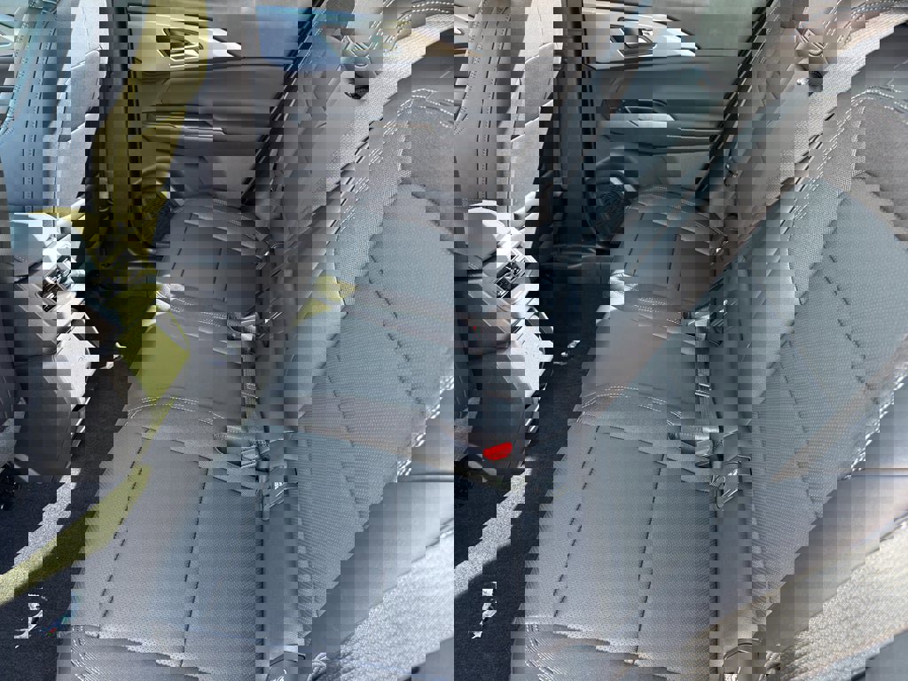 New 2026 Chevrolet Equinox EV LT image 25