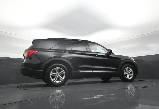 Used 2020 Ford Explorer XLT w/ Comfort Package AWD/4WD image 37