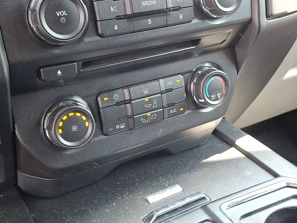 Used 2018 Ford F150 XL w/ Equipment Group 101A Mid AWD/4WD image 15