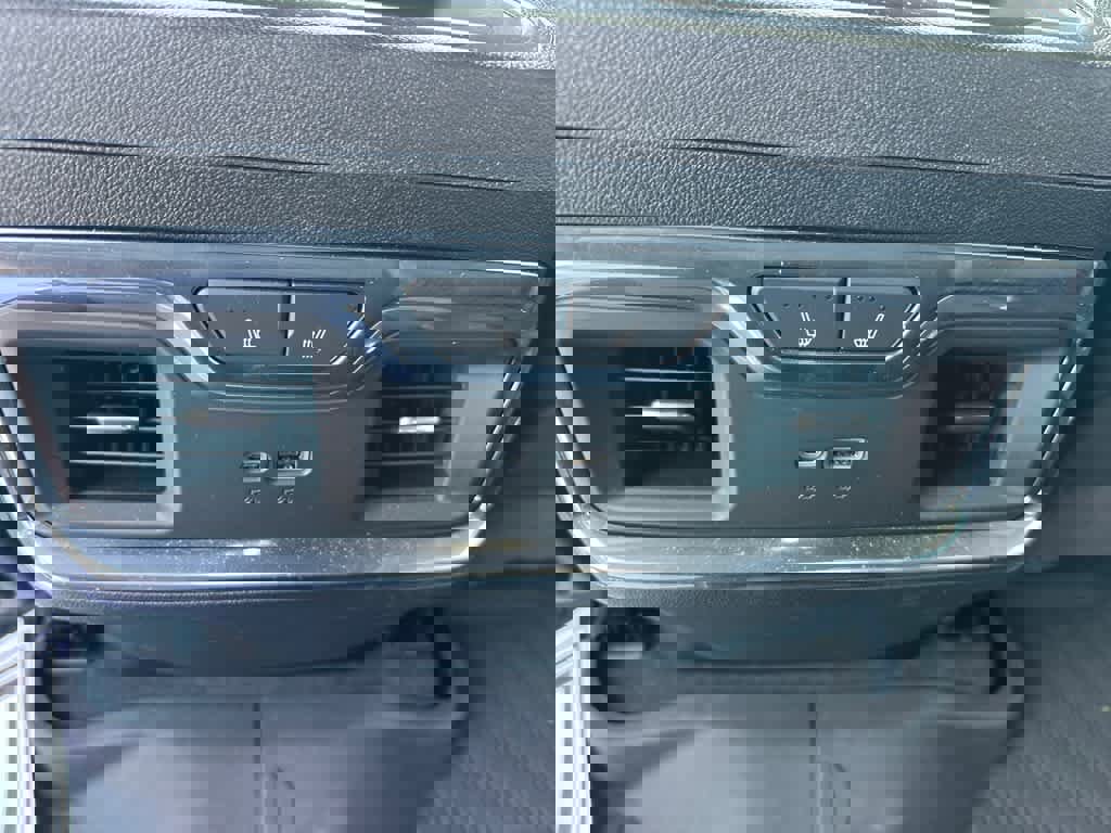 Used 2025 Chevrolet Silverado 1500 High Country w/ Midnight Edition image 12