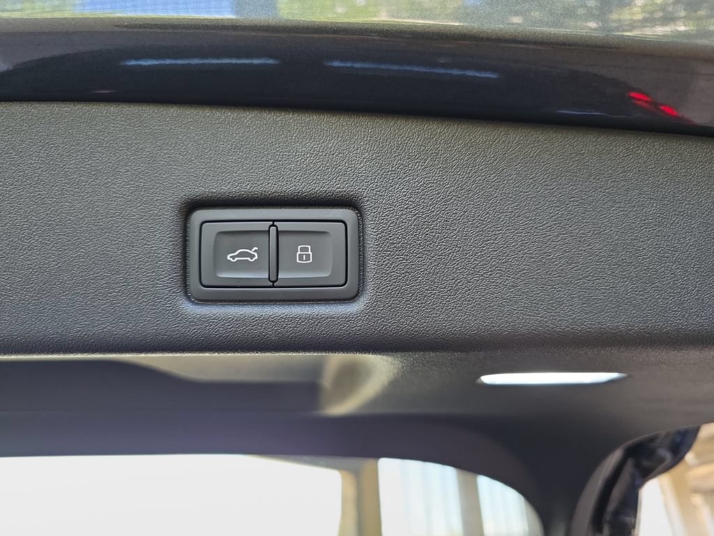 New 2026 Audi SQ5 Premium Plus AWD/4WD image 13