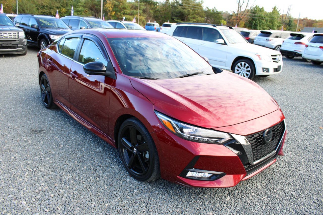 Used 2021 Nissan Sentra SR w/ SR Premium Package FWD image 4