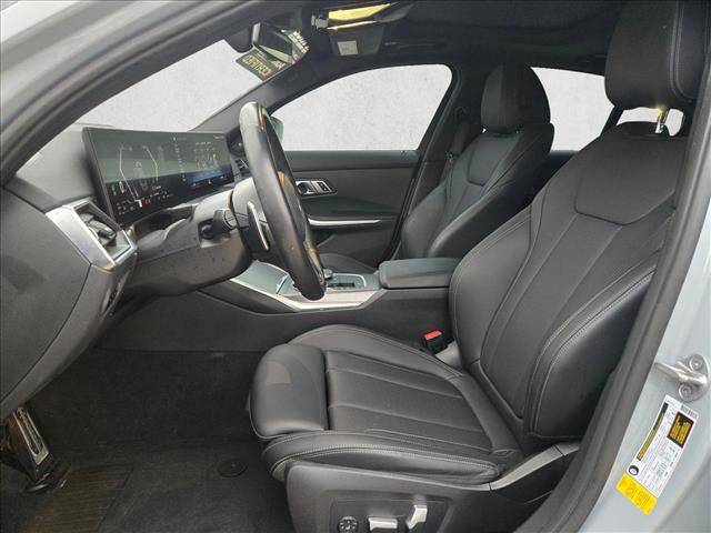 Used 2023 BMW M340i RWD image 16