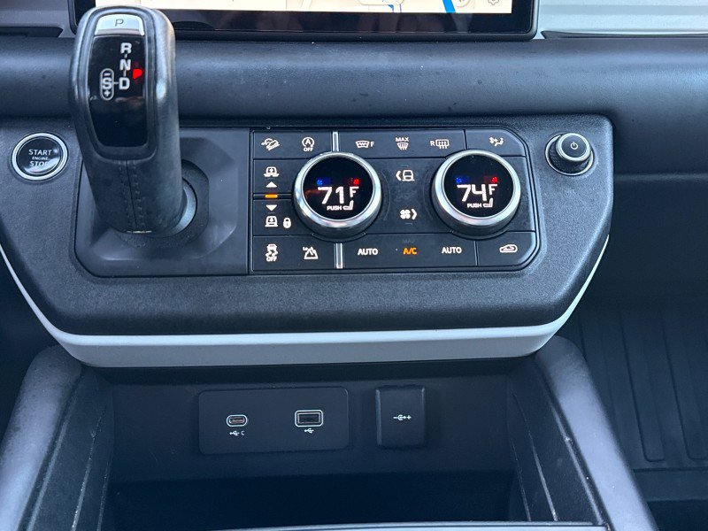 Used 2020 Land Rover Defender 110 HSE image 85