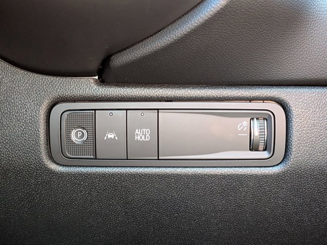 Used 2025 Chevrolet Equinox EV LT image 16