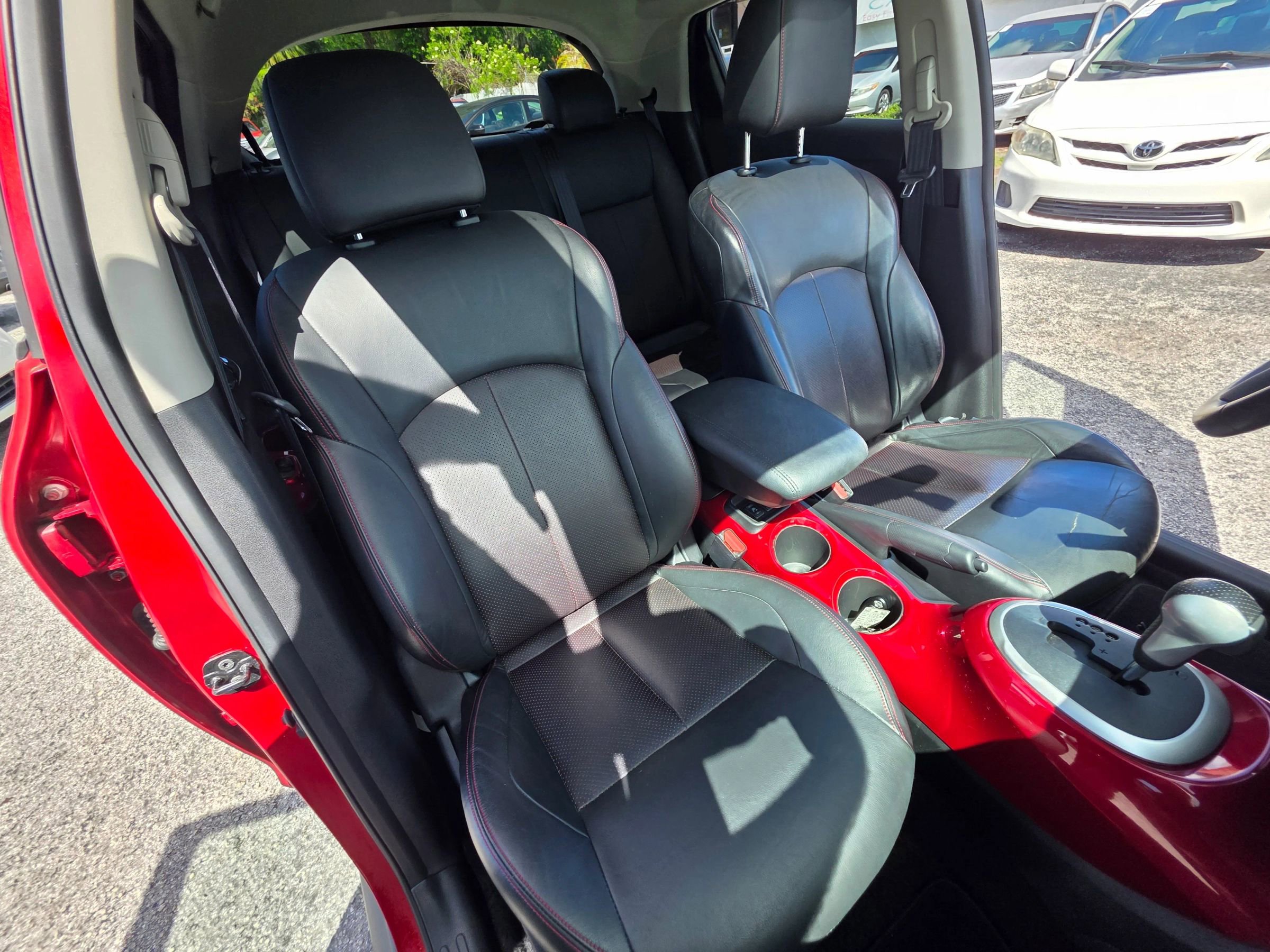 Used 2013 Nissan Juke SL image 21