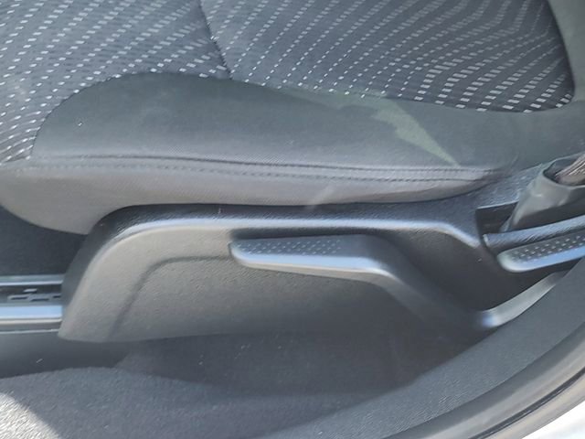 Used 2019 Dodge Journey SE FWD image 24