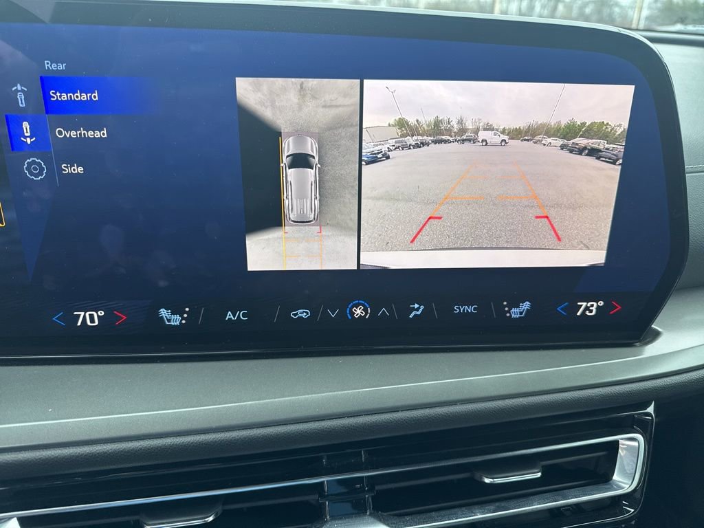 Used 2024 Chevrolet Traverse LT image 18