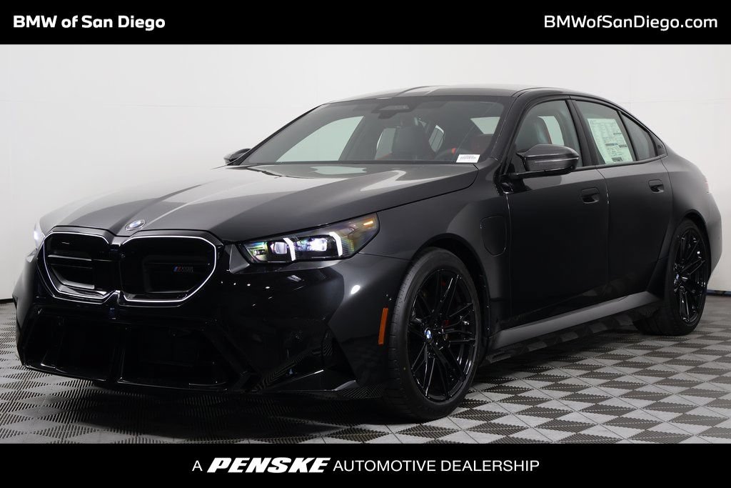 New 2027 BMW M5 w/ Carbon Package