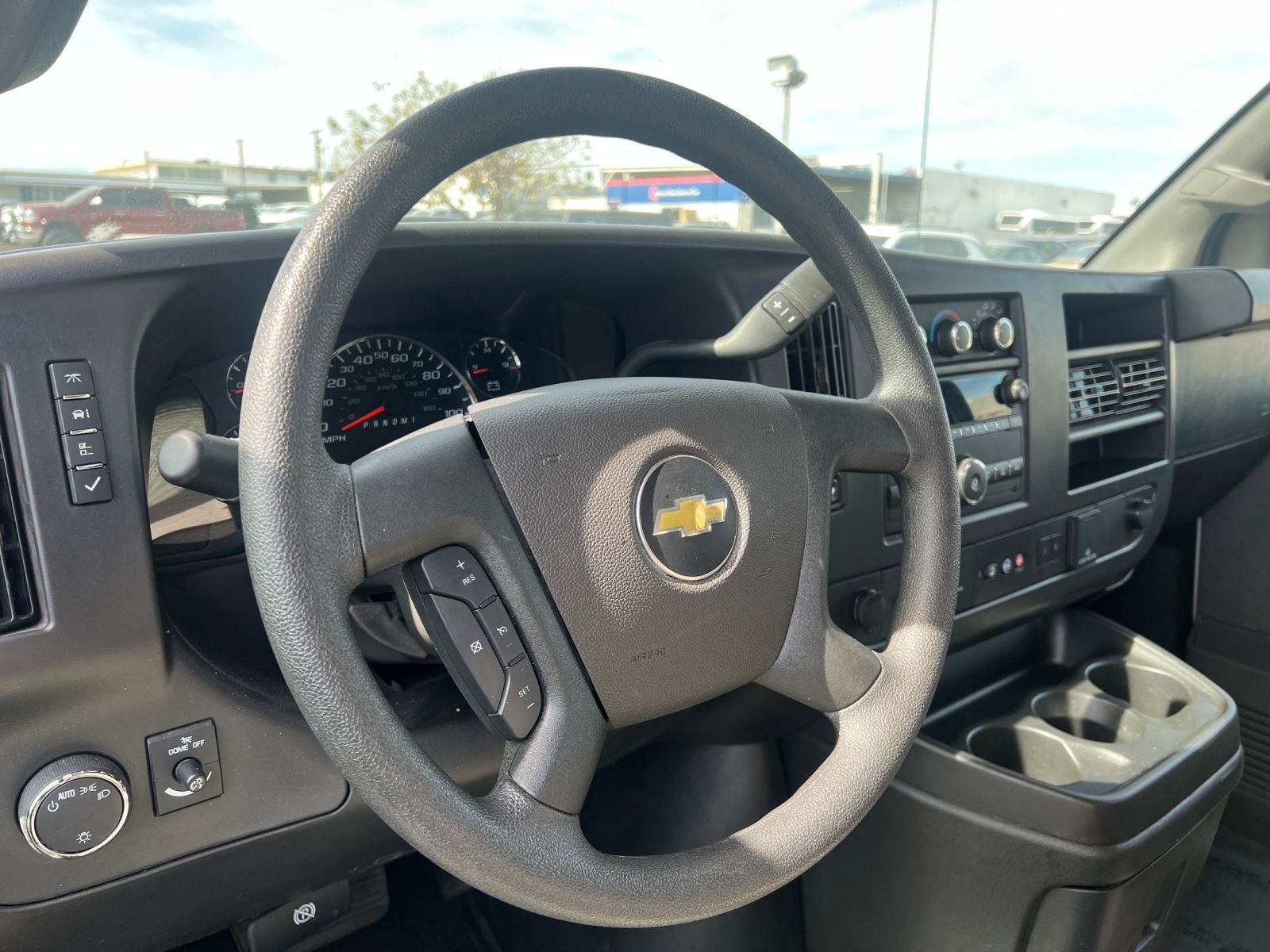 Used 2025 Chevrolet Express 3500 LT w/ LT Preferred Equipment Group image 29