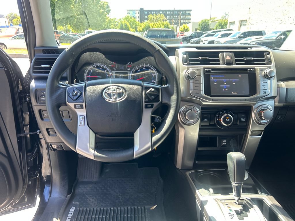 Used 2018 Toyota 4Runner SR5 Premium AWD/4WD image 14