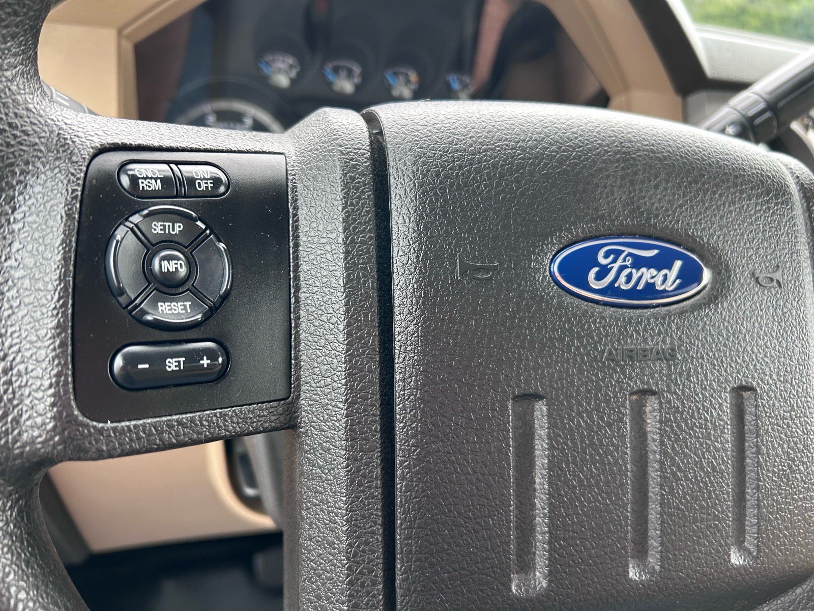 Used 2016 Ford F450 XLT w/ FX4 Off-Road Package AWD/4WD image 23