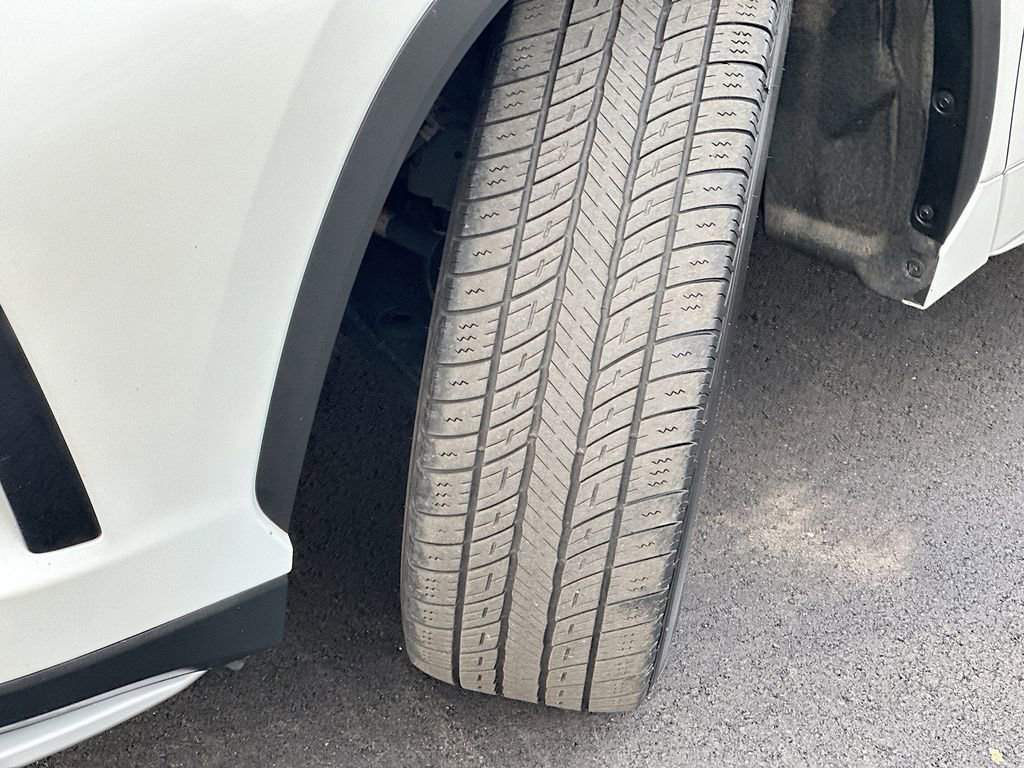 Used 2021 Toyota Highlander XSE image 25