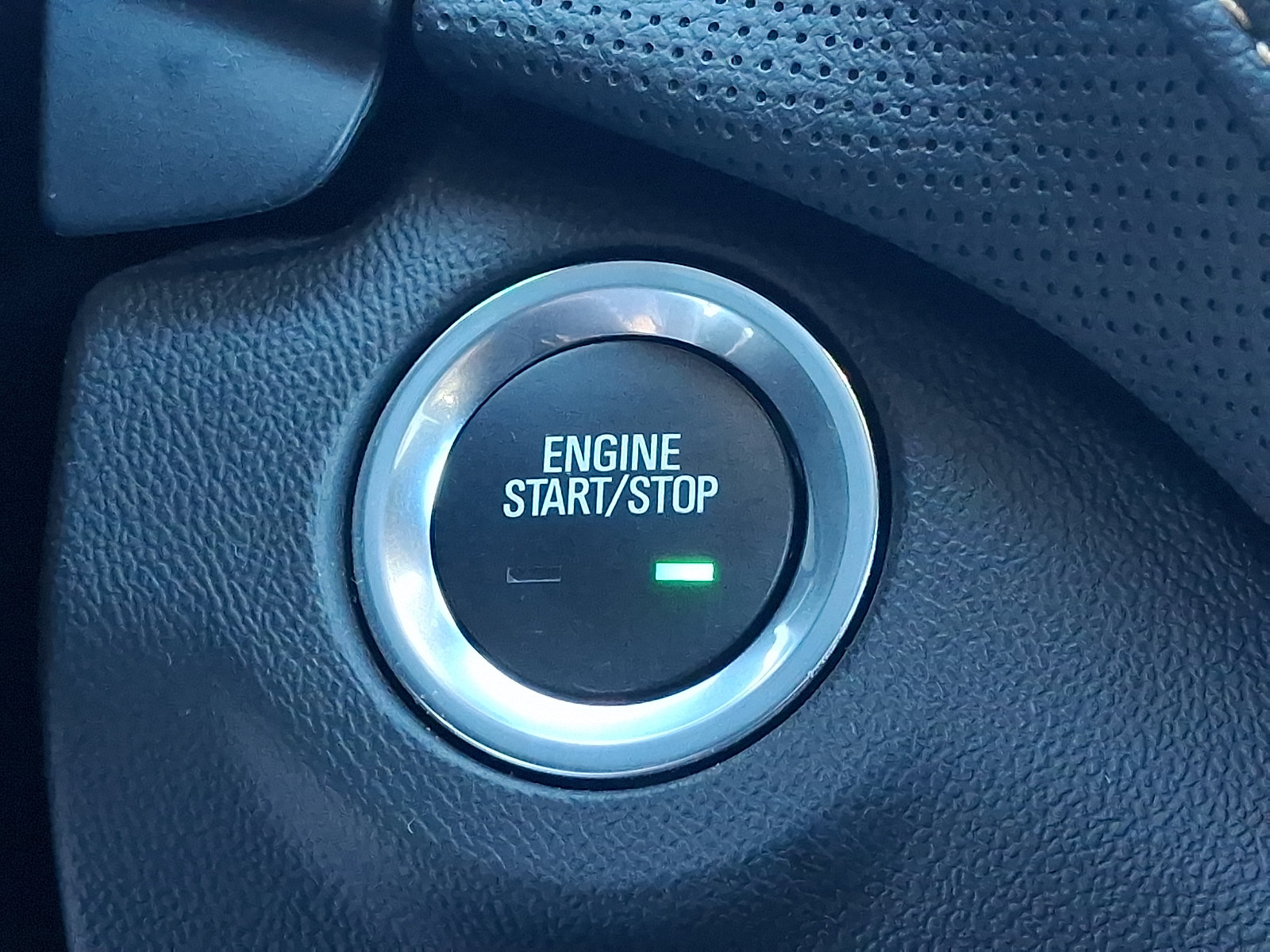 Used 2020 Chevrolet Equinox Premier AWD/4WD image 27