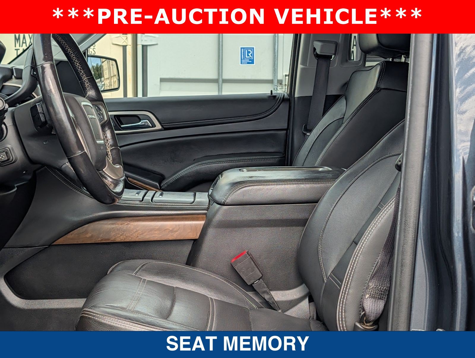 Used 2019 GMC Yukon XL Denali AWD/4WD image 23