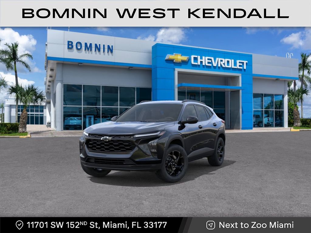 New 2026 Chevrolet Trax LT w/ Midnight Edition FWD image 1