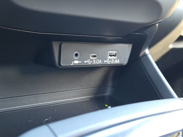 New 2025 Subaru Crosstrek 2.5i Limited w/ Crosstrek Mirror Package image 16