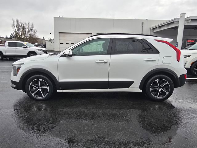 Certified 2023 Kia Niro EX image 2