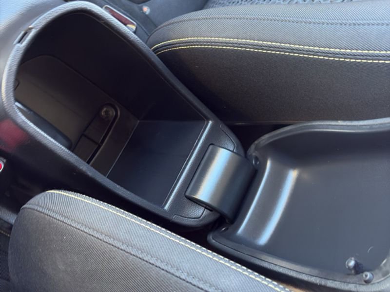 Used 2015 Kia Soul + FWD image 23