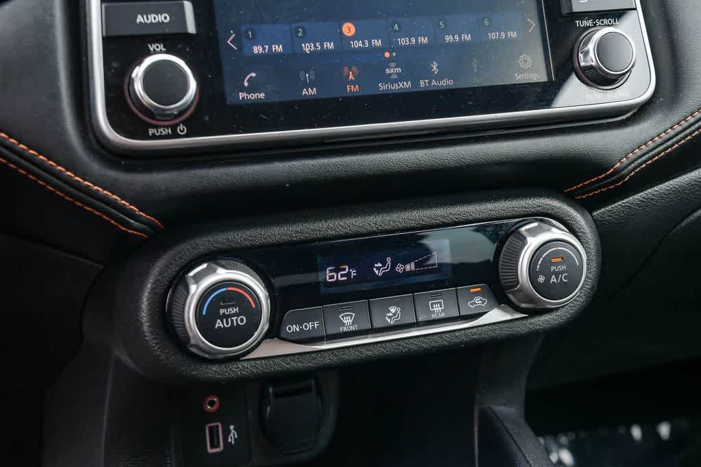 Used 2020 Nissan Versa SR FWD image 20