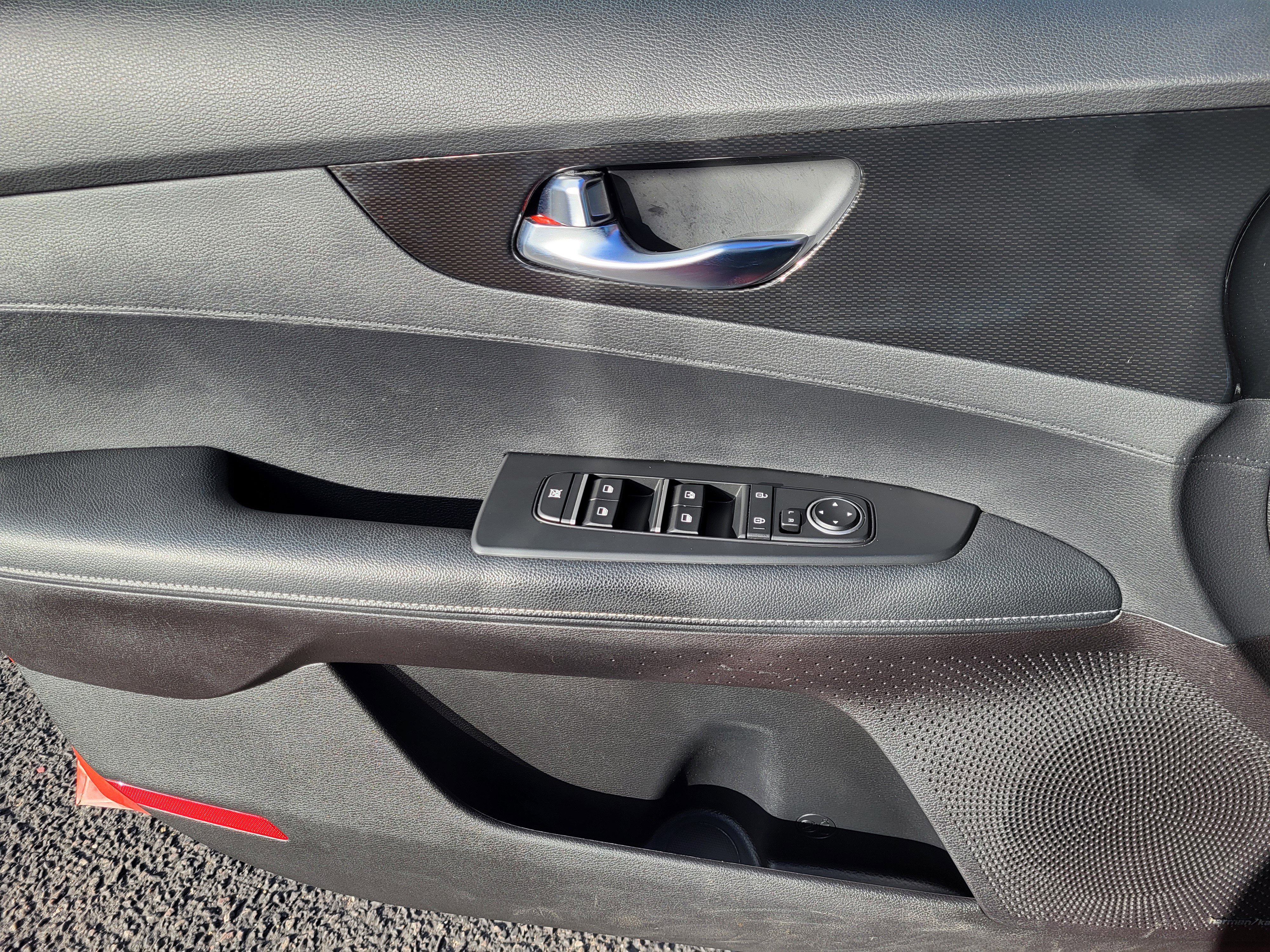 Used 2023 Kia Forte GT-Line w/ GT-Line Premium Package image 7