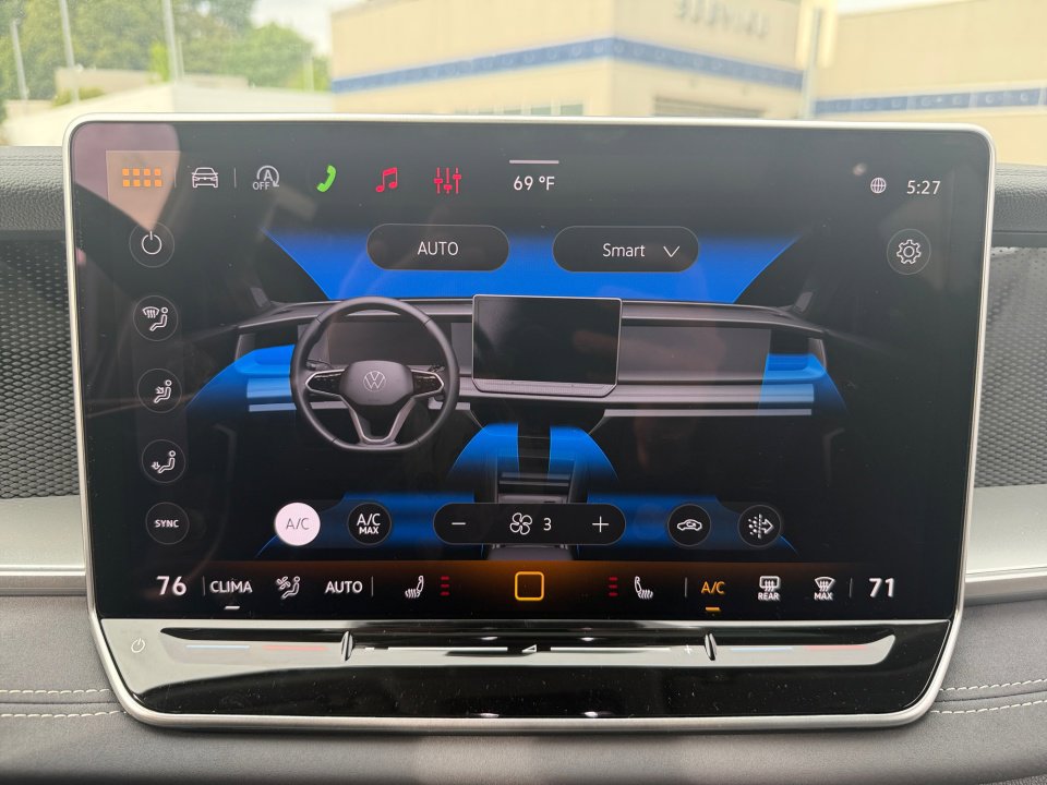 New 2026 Volkswagen Tiguan SE AWD/4WD image 18