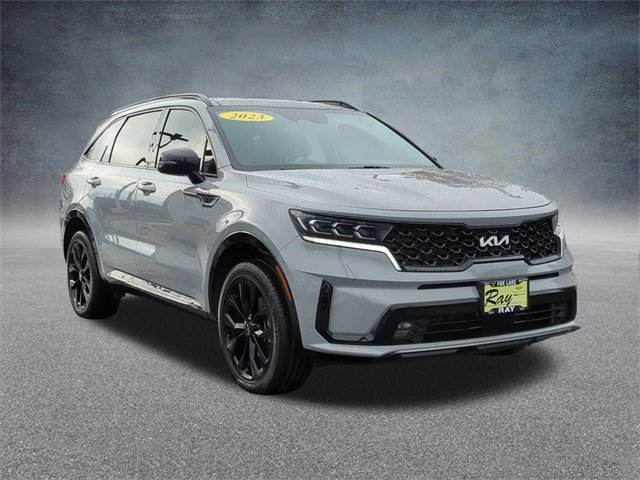 Used 2023 Kia Sorento SX image 3
